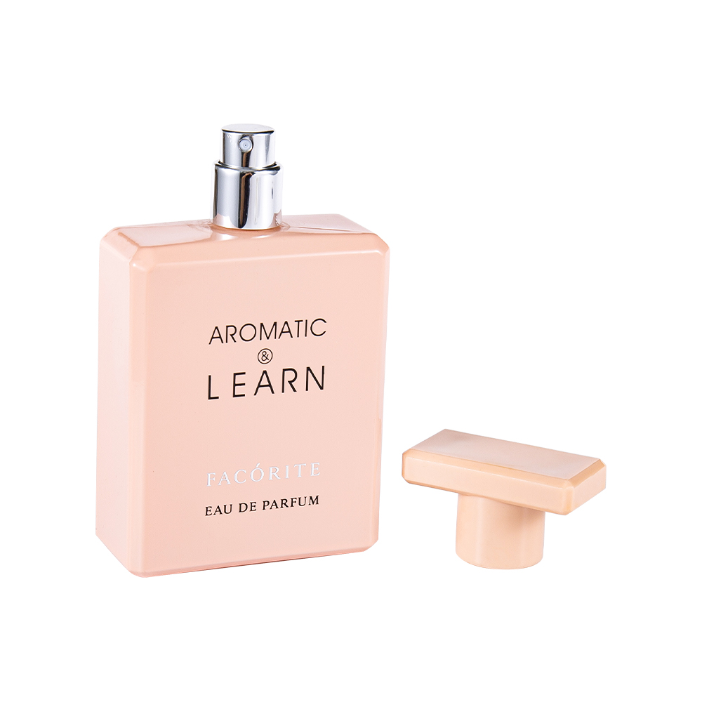 KY1490-WJ2155 Pravokutna staklena staklena bočica parfema s premazom i sjajnim čepom od 50 ml