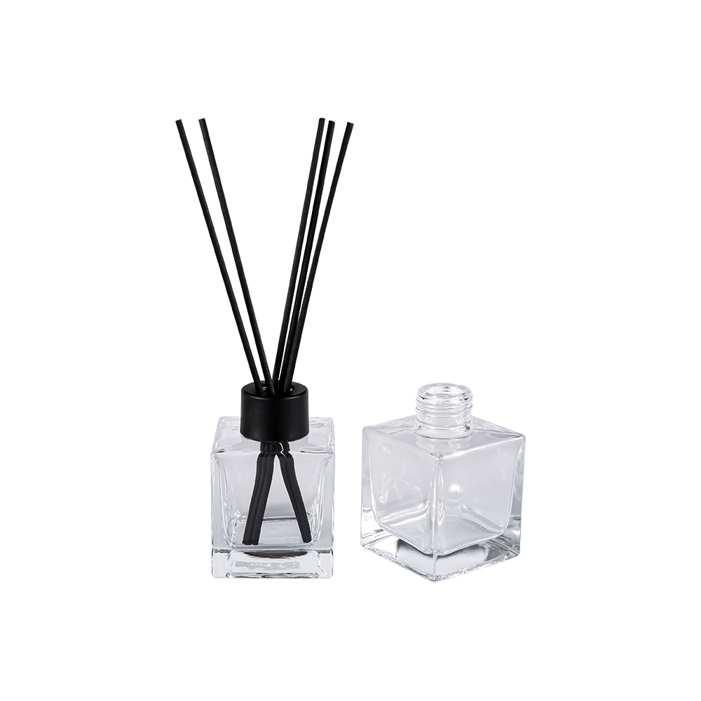 HJ-0309# Kvadratna staklena bočica za aromaterapiju 24 mm, mat crna plastična kapica, aluminijska kapica, naljepnica od vlakana